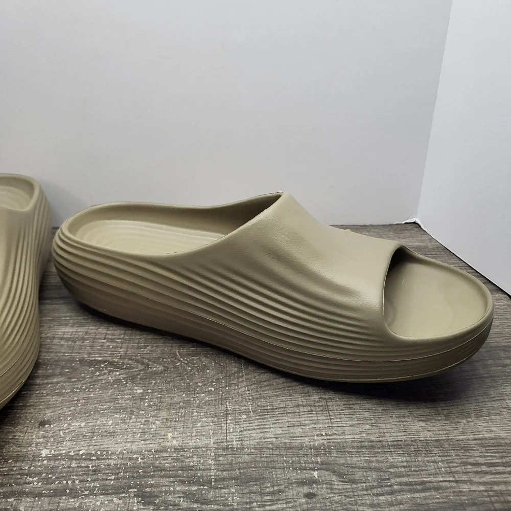 Nike ReactX Rejuven8 Slides Shoes Khaki HV4479-200 New Men’s Size 14 New